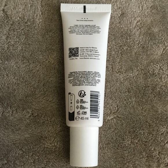 Flanerie ~ Water Lily PHA Pore Refining Exfoliator | 1.52oz - Picture 2 of 3